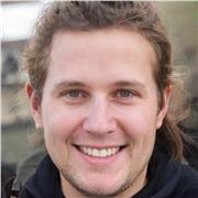 Nachhilfe Englischunterricht für Studenten mit einem erfahrenen muttersprachlichen Englischlehrer.